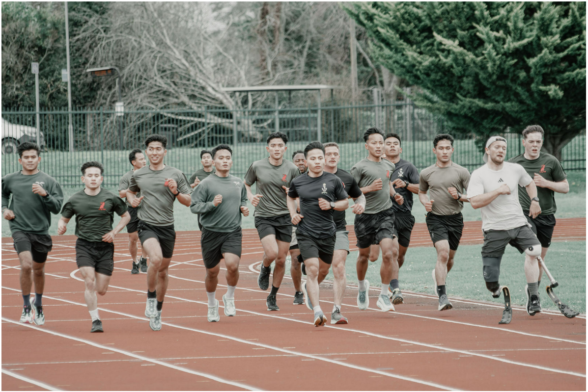 Paralympian Billy Monger visits 15 Signal Regiment