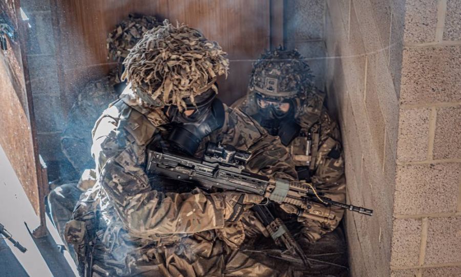 222 Signal Squadron Sharpens Urban Combat Skills on Ex Ranger Hopton