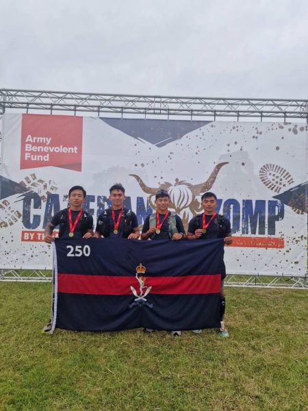 30 Minutes Faster Than Anyone - Ever - 250 Sig Sqn Own the Cateran Yomp